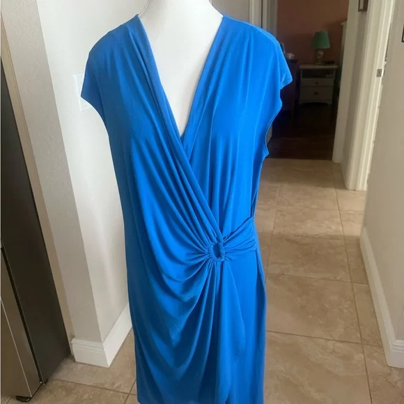 Like new Tommy Bahama dress - Picture 1 of 6